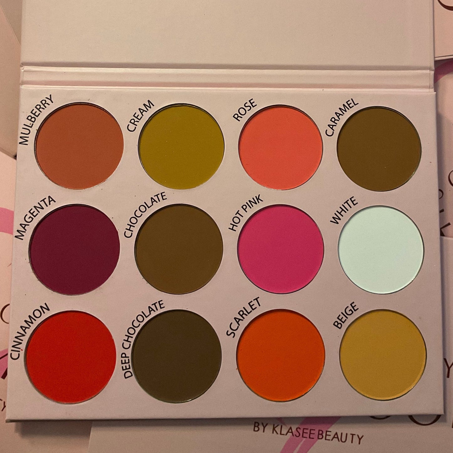 Matte Eyeshadow Palette.