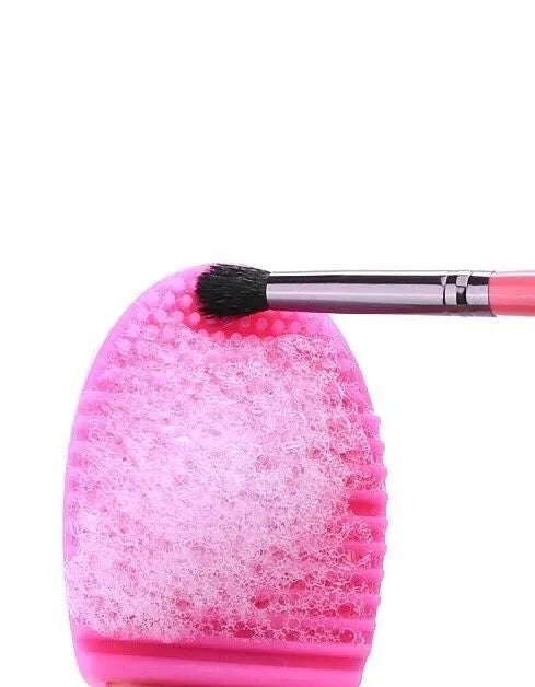 MAKE UP BRUSH CLEANER.