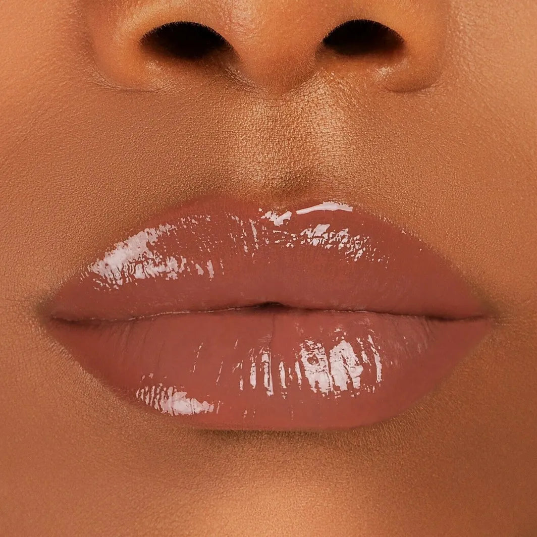 The Best Lip Gloss Plumper - Nearly Nude Glossy Lipgloss for charm looks