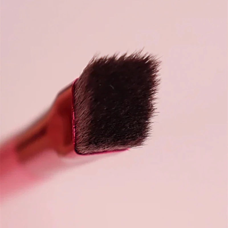 Angled Eyebrow Brush
