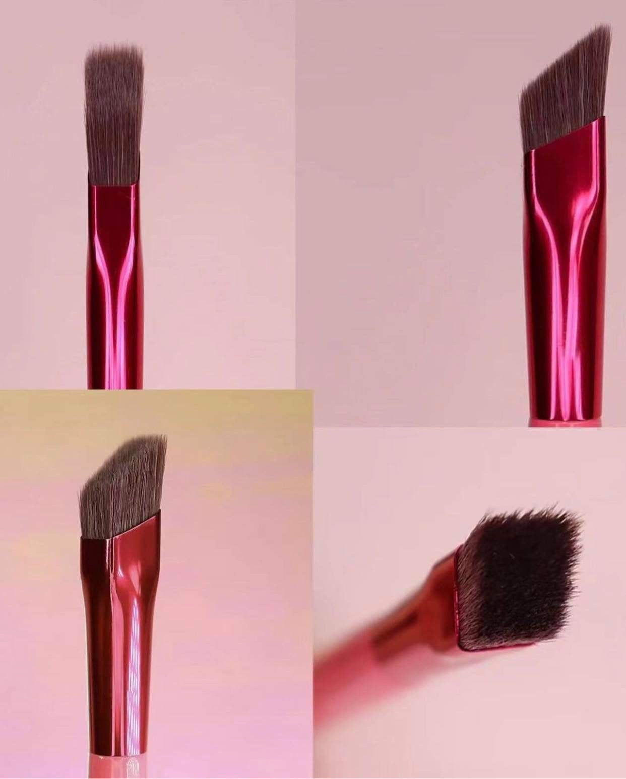 Angled Eyebrow Brush